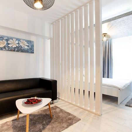 Unirii Studio Apartment Bucharest Luaran gambar