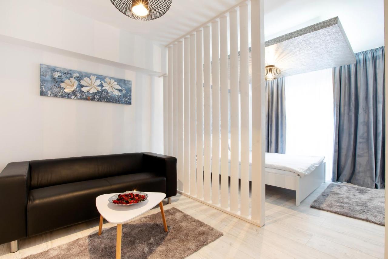 Unirii Studio Apartment Bucharest Luaran gambar